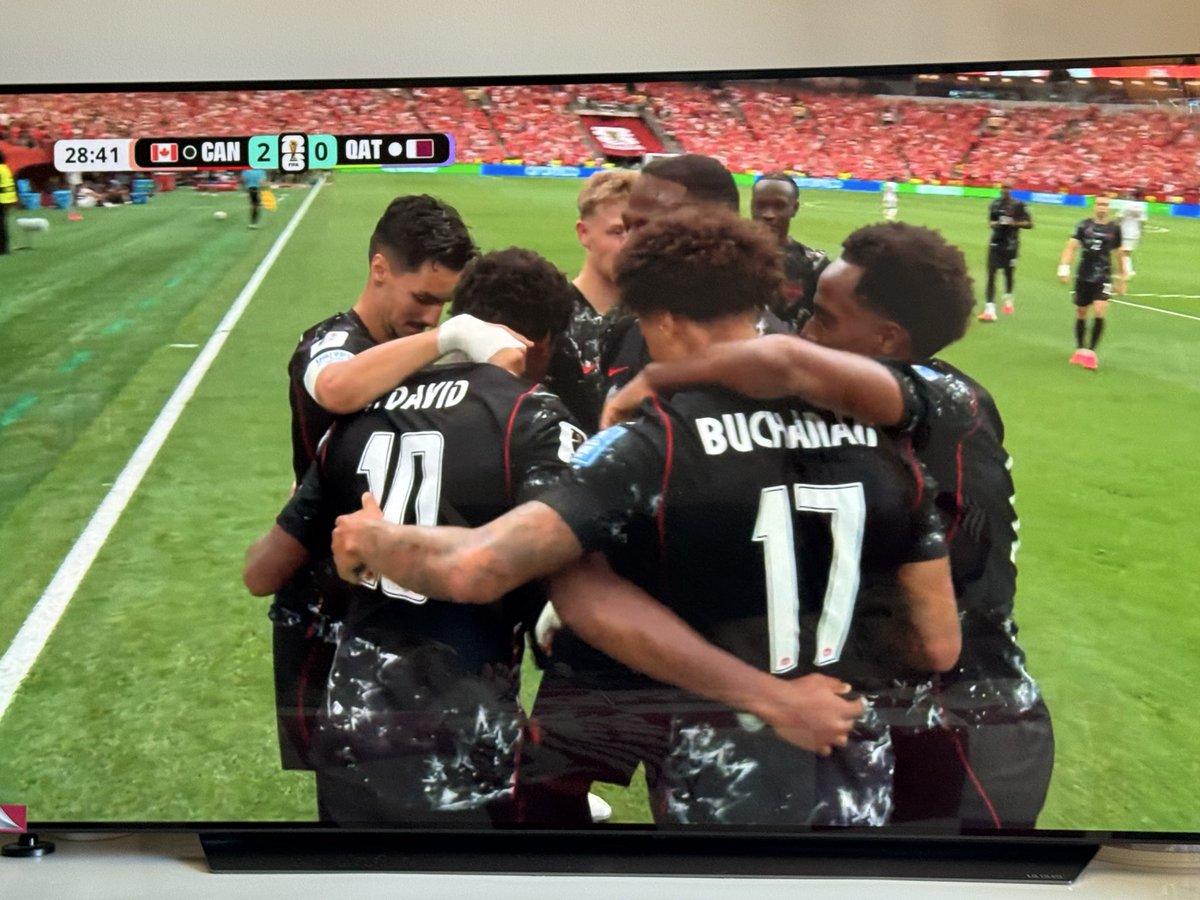 tokifyi's tweet photo. GET INNNNNNN 
2-0 🇨🇦 https://t.co/0bUiSJnHrK