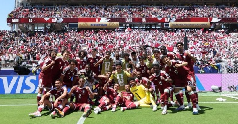 josedavidlopez_'s tweet photo. Si a alguno le da pena el destrozo que le van a hacer a #Catar 🇶🇦 hoy, recordad que fue la Selección a la que la Confederación Asiática regaló media clasificación.

Le dio localía en PlayOff sin lograrlo en la tabla y le dieron 3 días de descanso más que al resto. Una vergüenza. https://t.co/ptagu5sFRH