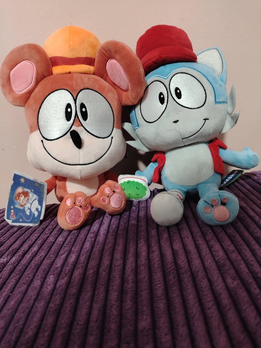 Alexis218660730's tweet photo. They're... Here... #catchingup @CatchingUpToon

BTW I LOVE HOW ROB IS MUCH BIGGER THAN CLAY LMAOOOO

THANKS CATCHING UP FOR THIS I LOVE THIS ANDI LOVE ROB SMMMMMMM https://t.co/S3YThqYf3O