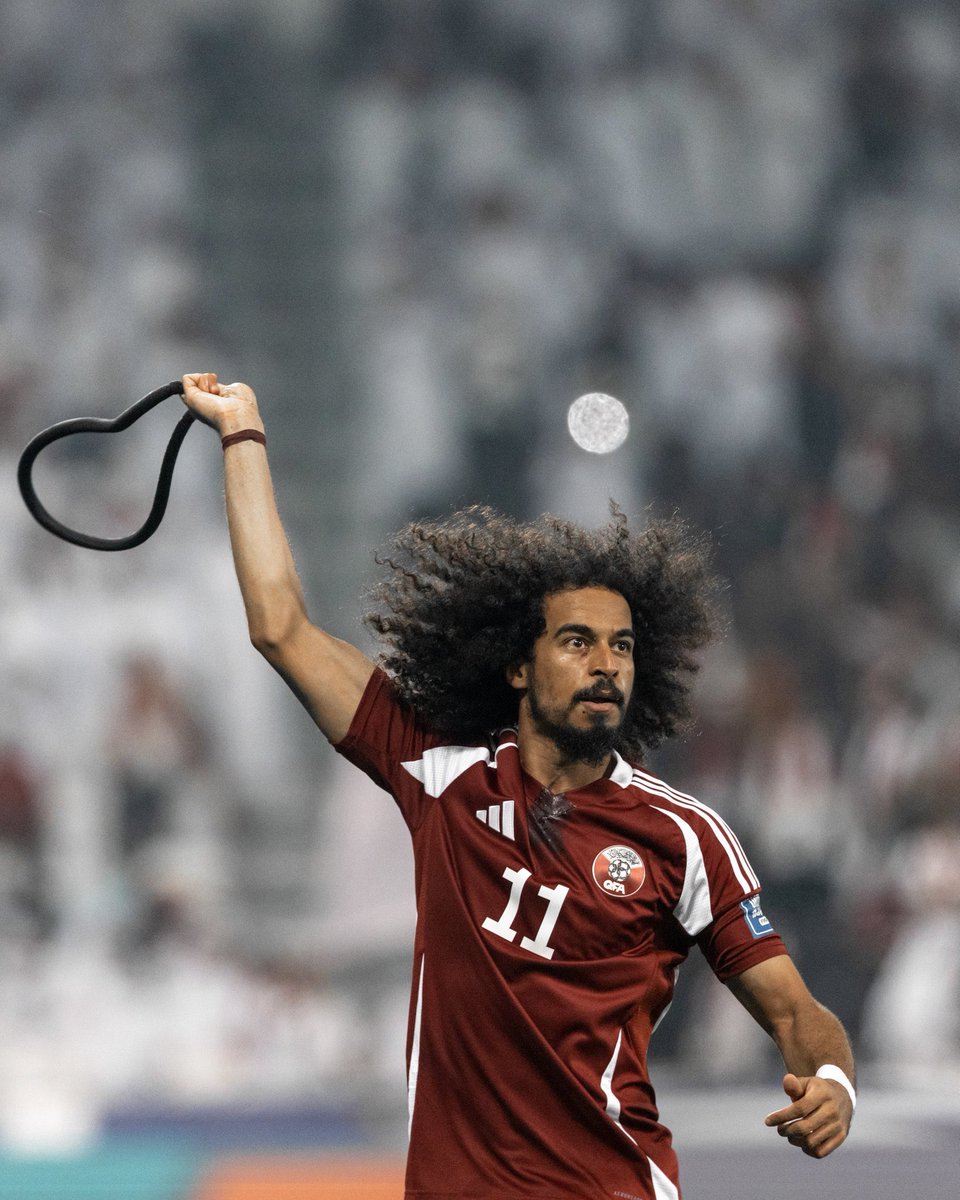 wa22el_'s tweet photo. لن يخبرونك بذلك ان :

آكرم عفيف في موندياليين 0 مساهمة

سالم الدوسري :
⚽ مصر (روسيا 2018)
⚽ الأرجنتين (قطر 2022)
⚽ المكسيك (قطر 2022)

احترم آكرم لكن سالم فارق بسنين ضوئية عنه في المواعيد الكبيرة . https://t.co/83GKliOaUZ