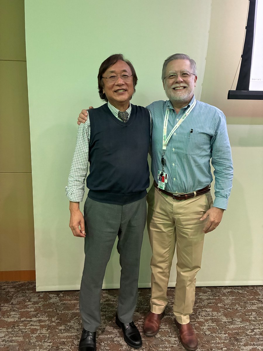 LizMontgomeryMD's tweet photo. What a delight that we had the chance to learn from the great Dr. Hiroyuki Shimada today. He created the Shimada classification and is still actively publishing on neuroblastoma and related lesions. He is shown with Dr. Miguel Reyes-Múgica, another legend!
PMID: 10421273. https://t.co/yQxn4g7A1m