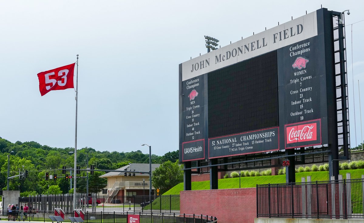 Arkansas TF/XC 🐗 tweet media