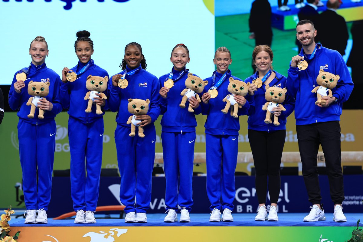 USAGym's tweet photo. TEAM USA ON TOP🥇‼️

Congratulations to our Junior Men & Women on their Pan Am Championships team titles! All 8 junior gymnasts have also advanced to at least one event final! ⤵️

WAG
VT ➡️ Pugh-Banks, VanGrinsven 
UB ➡️ VanGrinsven, Williams
BB ➡️ Crain, VanGrinsven 
FX ➡️ Pugh-Banks, VanGrinsven 

MAG
PH ➡️ Kan, Reilly
SR ➡️ Simpson, Kan
VT ➡️ Ruscheinsky, Simpson
PB ➡️ Simpson, Reilly
HB ➡️ Ruscheinsky, Reilly