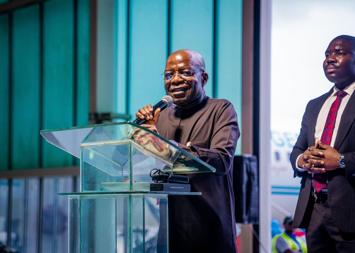 alexottiofr's tweet photo. Today in Lagos, I had the honour of unveiling two newly acquired Boeing 737-800NG aircraft by United Nigeria Airlines, named in recognition of two exceptional sons of Nigeria: the late Professor Chinua Achebe, the globally celebrated literary icon, and His Royal Majesty, Igwe Alfred Nnaemeka Achebe, CFR, the Obi of Onitsha.

I commend the Chairman and Founder of United Nigeria Airlines, Professor Obiora Okonkwo, for this thoughtful gesture of immortalising individuals whose contributions have profoundly shaped our society. Honouring excellence and service inspires future generations and strengthens our collective national identity.

The acquisition of these aircraft is a testament to the growing confidence in Nigeria’s aviation sector and the resilience of indigenous enterprises. I also applaud the Honourable Minister of Aviation and Aerospace Development, Mr. Festus Keyamo, SAN, for his reform-driven leadership and commitment to creating an enabling environment for private-sector participation in the industry.

I particularly welcome ongoing efforts to strengthen local airlines through innovative initiatives such as aircraft leasing arrangements, which will enhance competitiveness, improve access to aviation assets, and support sustainable growth across the sector.

I also appreciate the Minister’s continued support for the Abia Airport project. I am pleased to report that work on the runway has reached an advanced stage, and our administration remains fully committed to delivering a world-class aviation facility that will expand economic opportunities, improve connectivity, and position Abia as a strategic hub for commerce and investment.

I congratulate United Nigeria Airlines on this milestone and wish the airline greater success as it continues to contribute to national development, create jobs, and strengthen Nigeria’s aviation industry.

Congratulations once again to Professor Obiora Okonkwo, the management of United Nigeria Airlines, and all stakeholders whose vision and dedication made this achievement possible.
