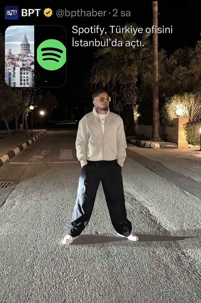 turkishdrizzy's tweet photo. kapida bitane abi vardi gizliden cektim 
konusmaya diye gitmis sirketi almis https://t.co/dj2XlSbUwJ