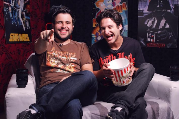 cinemafrances's tweet photo. - O QUE É MAIS IMPORTANTE NUM FILME? 
- ROTEIRO OU DIREÇÃO? 
- FORMA VS CONTEÚDO!!!!
- CENA DE SEXO... É NECESSÁRIA MESMO?
- UM BOM VISUAL SUSTENTA UM FILME COM UMA HISTÓRIA RUIM?
- EU SOU O BRUNO BOCK
- E EU ROLANDINHO
- E SEJAM MUITOS BEM VINDOS AO PIPOCANDO! https://t.co/1oKyjugw6R