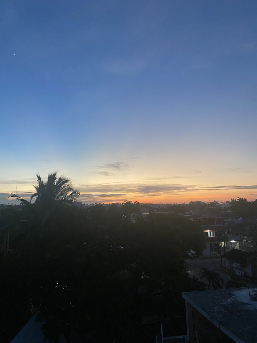 AlexSaucedoS's tweet photo. Cae la tarde en #Tampico #Tamaulipas https://t.co/00x4AFP7yZ