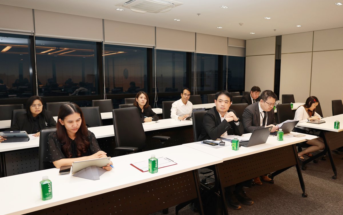 NewsCgd's tweet photo. 🔵🔵การประชุมคณะกรรมการนโยบายการบริหารทุนหมุนเวียน ครั้งที่ 1/2569

▶️อ่านข่าวเพิ่มเติม : https://t.co/ZcIembp16q

#กรมบัญชีกลาง https://t.co/NAbjnd6a0k