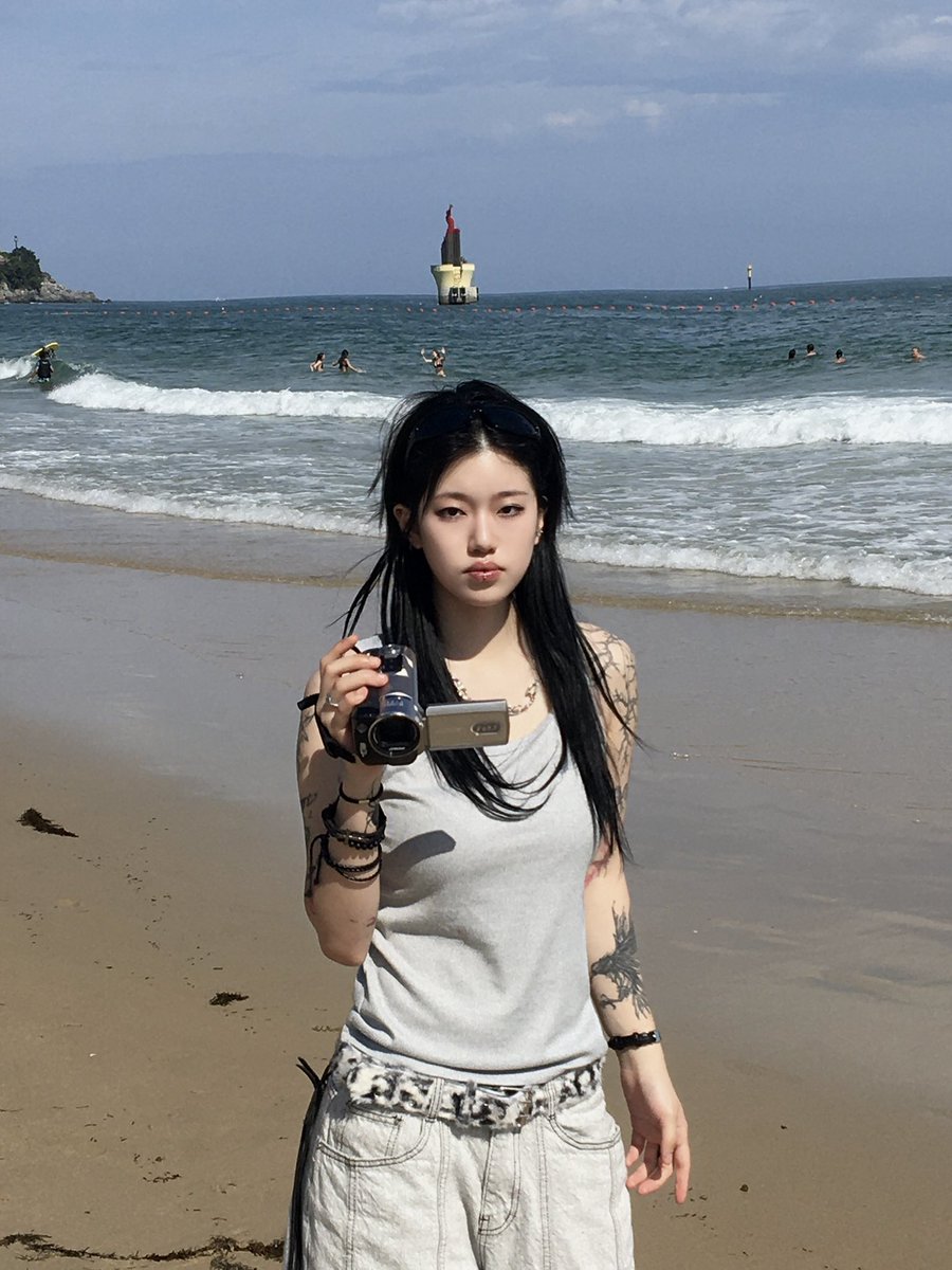 anueoin's tweet photo. 반응 좋길래 https://t.co/yNI4M27cS4
