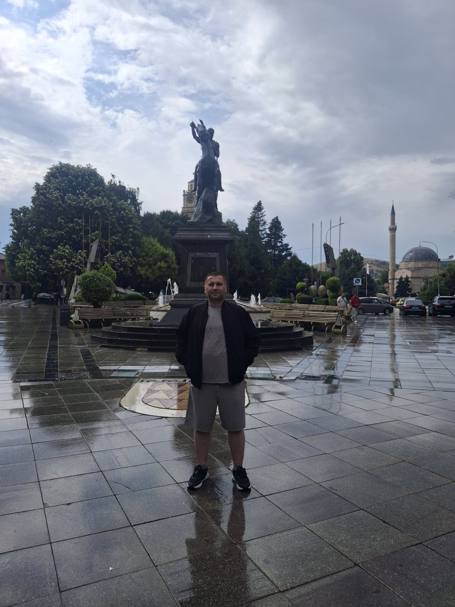 serdalvarol80's tweet photo. #KuzeyMakedonya #Manastır #Bitola #Aile https://t.co/T0Msq71Qyh