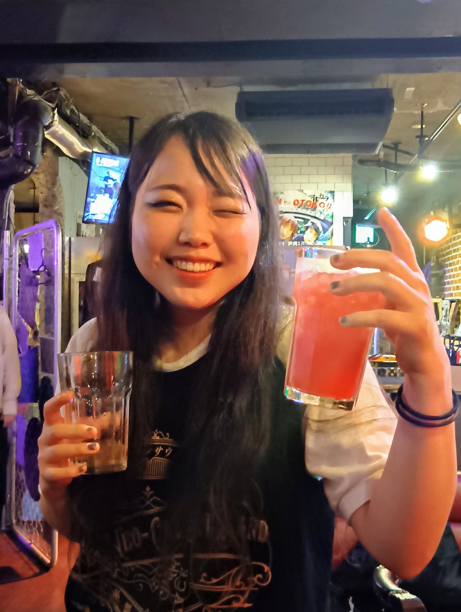 mitsuko_me6355's tweet photo. 可愛い娘に会ったよ　
Hysがのんでたトマトサワーのむ
#MAIYANちゃん🥂
Hysは大ジョッキ🍺でしたww
#KsDream https://t.co/pYI5WbZ7Vy