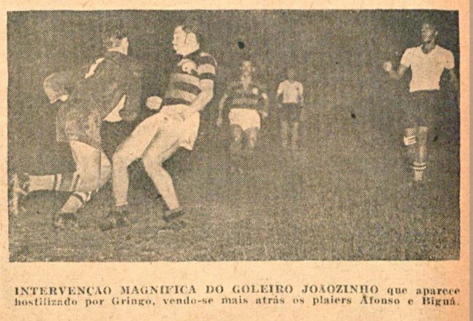 GiscardRichard's tweet photo. Em Janeiro de 1951 o @Atletico fez 2 amistosos com o Flamengo, em General Severiano e no Estádio do Alameda em BH

Abaixo imagens da partida no Rio de Janeiro que terminou em 3x3.

Lucas, Wilson, Ubaldo, Alvinho e Nivio
Zé do Monte, Afonso, Haroldo, Joãozinho, Juca e Márcio https://t.co/TNqF9MNSSI