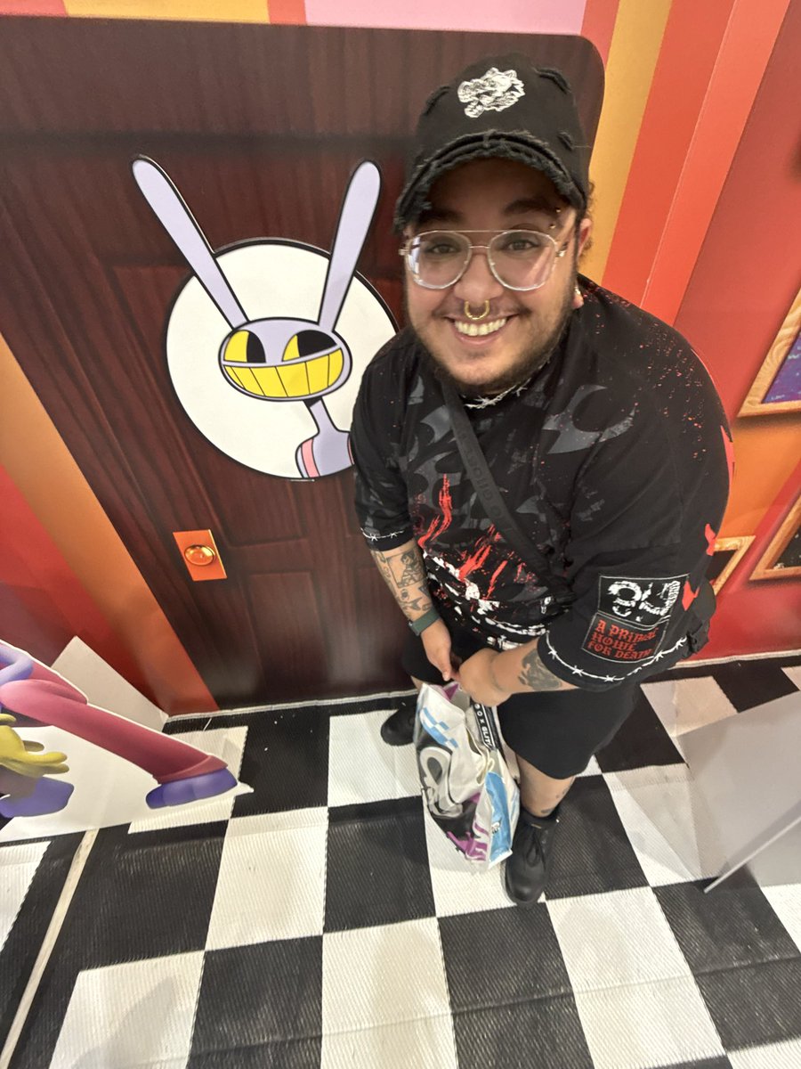 Ursen_'s tweet photo. do yall fw chubby but chopped trans guys too https://t.co/vZSLC4KroB