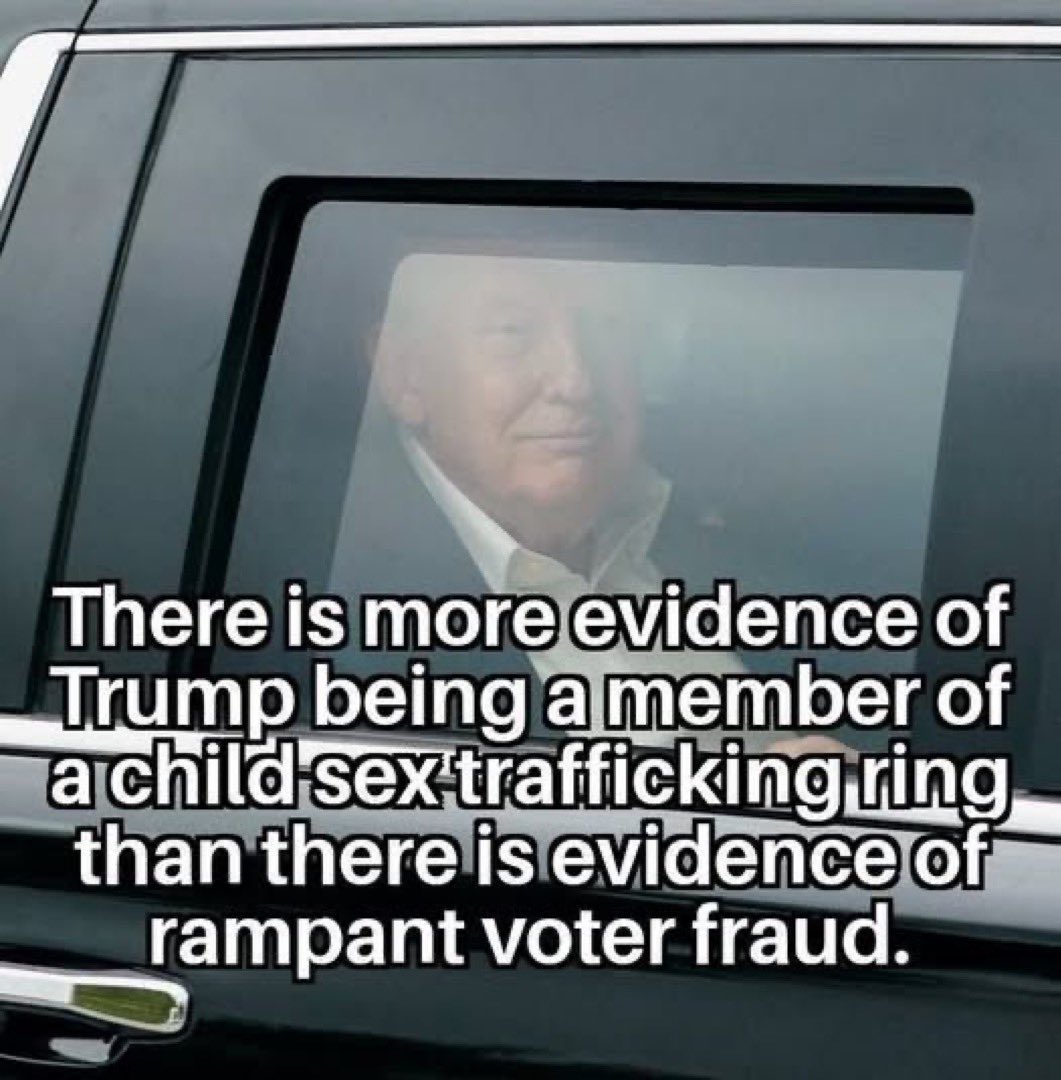 MrAntiTrump's tweet photo. @FloraLuzz_ https://t.co/p9GBJncP5T
