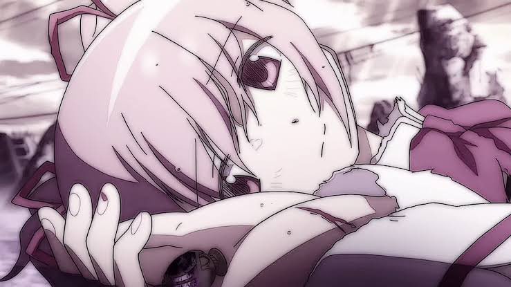 ヨル tweet media