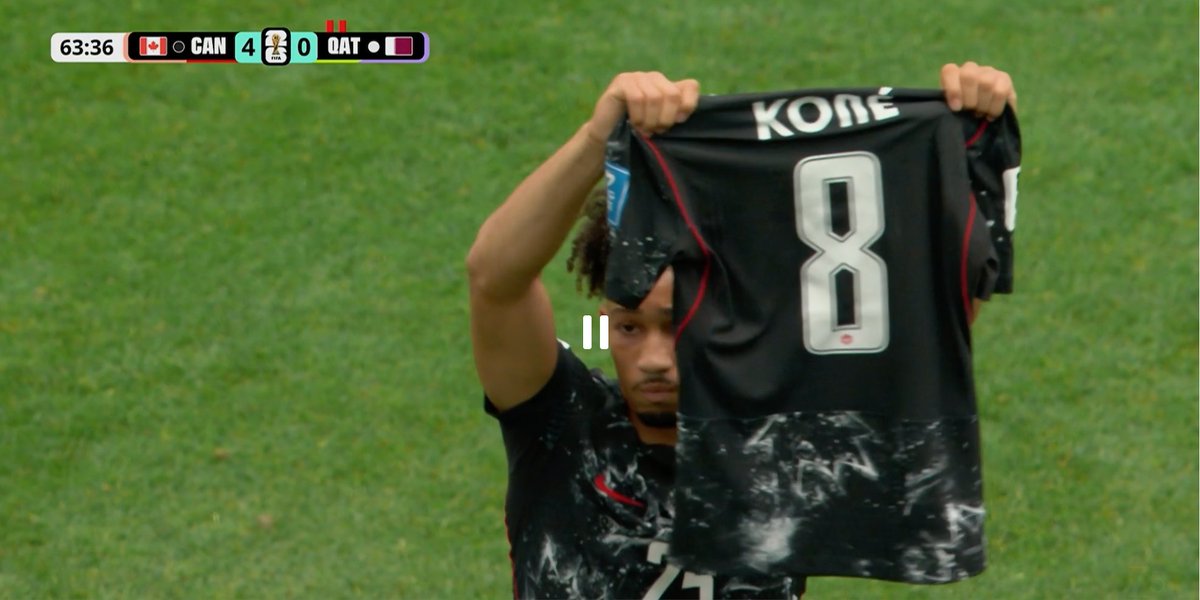 ofootball__'s tweet photo. 🇨🇦 4-0 🇶🇦

GOOOOOOOAAAAAALLLLLLL NATHAN SALIBA!!! 🔥⚽🍁

A SPECIAL GOAL. ❤️

Saliba finds the net for Canada and dedicates it to his injured teammate Ismaël Koné. 🙏🇨🇦

Football is more than a game. This one's for Koné. 💙

WHAT A MOMENT FOR CANADA! 🍁🏆 https://t.co/0T3afcpXWJ