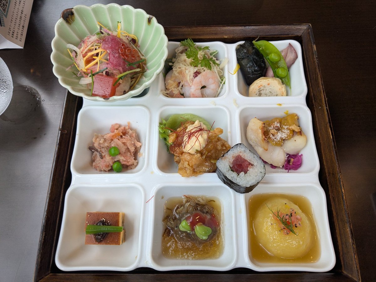kabubera's tweet photo. 友人とランチ🍚美味しかった☺️ https://t.co/NXsa1t1ocx