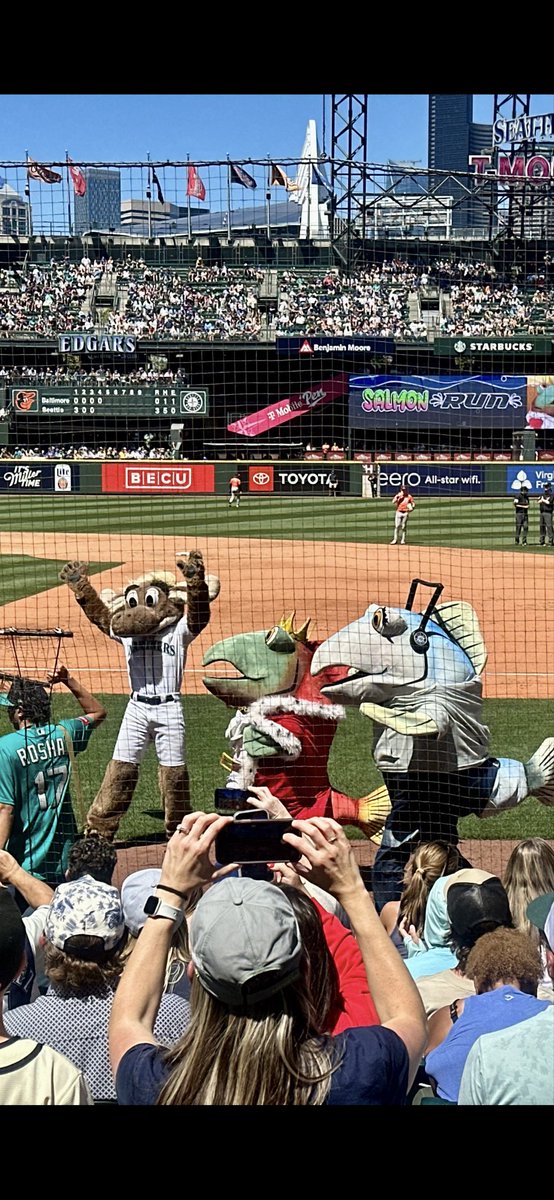 thedalaivala's tweet photo. Fun was had by all!! Except the guy that got hit in the head. #tridentsup #GOMS 
Wooooooooooooooooooooooooo!!! 🔱 https://t.co/OYsNhtqD76