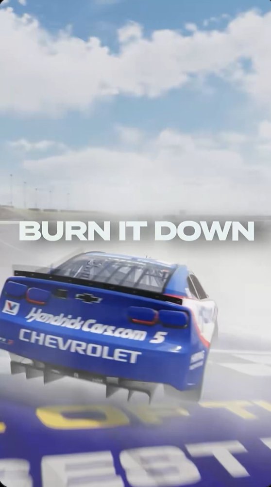 WhoistheWolf's tweet photo. @NASCAR26TheGame @NASCAR @KyleLarsonRacin @TeamHendrick @ENASCARGG What's with the tail lights? https://t.co/ihXpK47tku