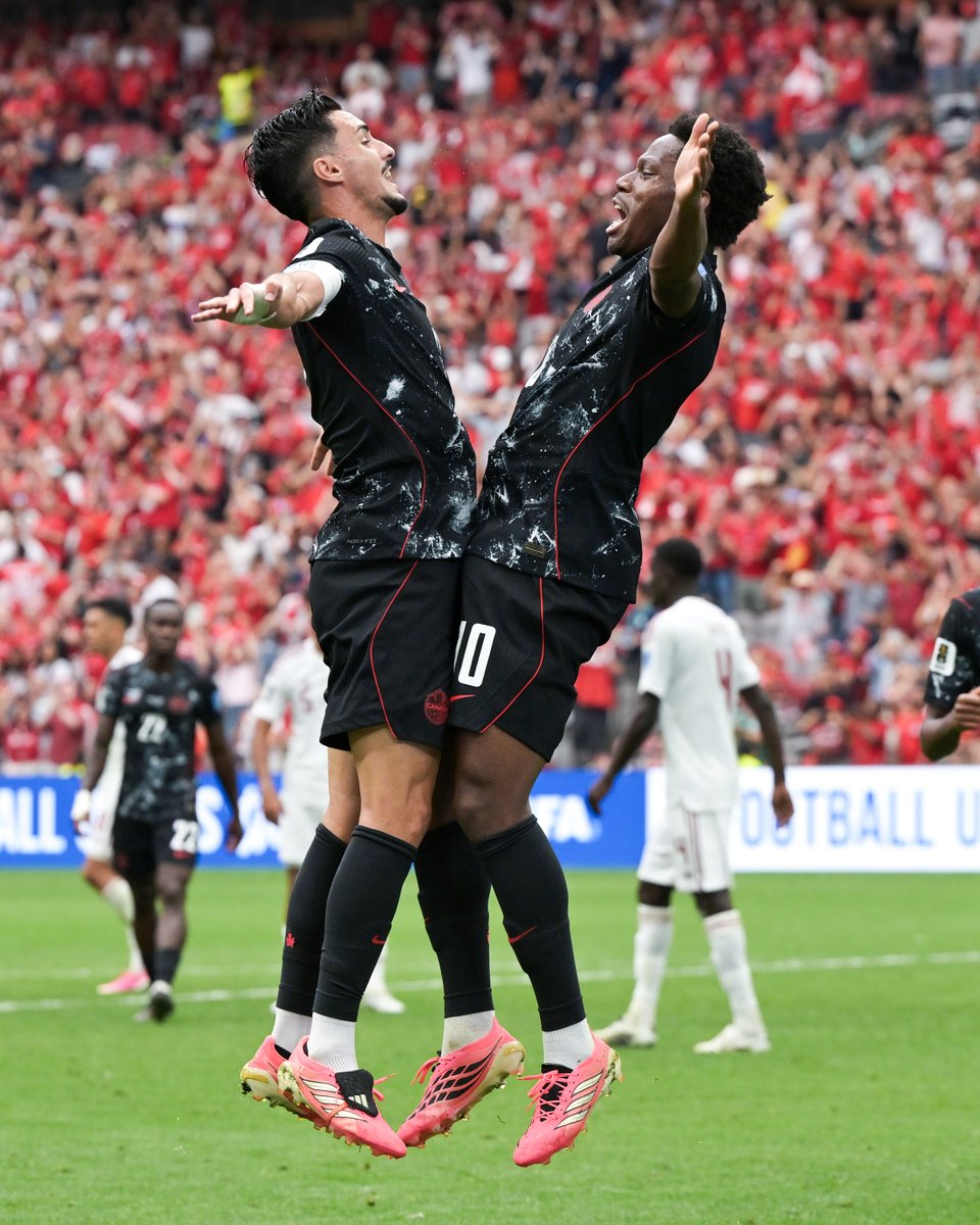 brfootball's tweet photo. ⚽
⚽
⚽

Jonathan David scores the second hat trick of 2026 World Cup 🇨🇦 https://t.co/fVUaCJiOFQ