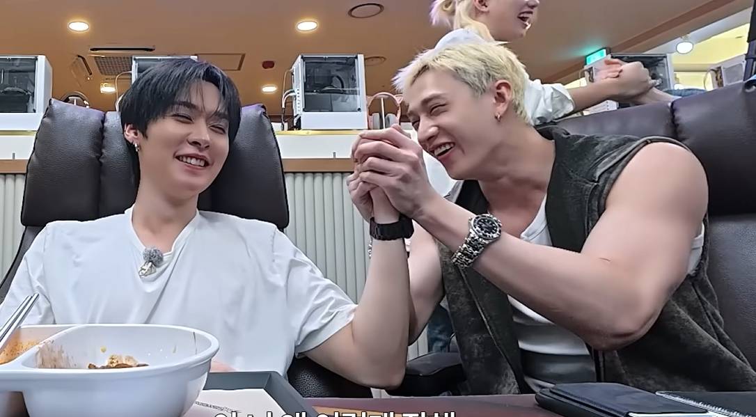 chanmin_CR's tweet photo. 🐺🐰99 https://t.co/35wu2LgnEl