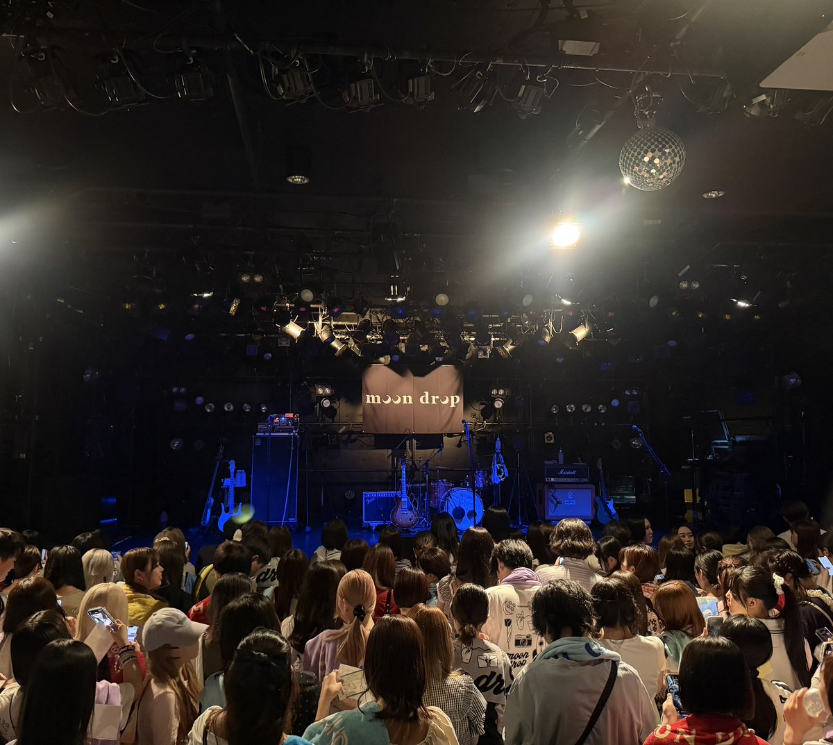 marcy0601_'s tweet photo. 6.17
concept oneman 月までラブストーリー🌙
【失恋・メンヘラ・未練編】
📍UMEDA CLUB QUATTRO

ずっと楽しみにしてたワンマン✊
ひゅうやくんの言葉が真っ直ぐ伝わってきて
ムンドロを好きになってよかったなって
思えるそんな日でした🙂‍↕️
ムンドロありがとう！大好きです😭💛
@info_moondrop https://t.co/C2fCBC40Ty