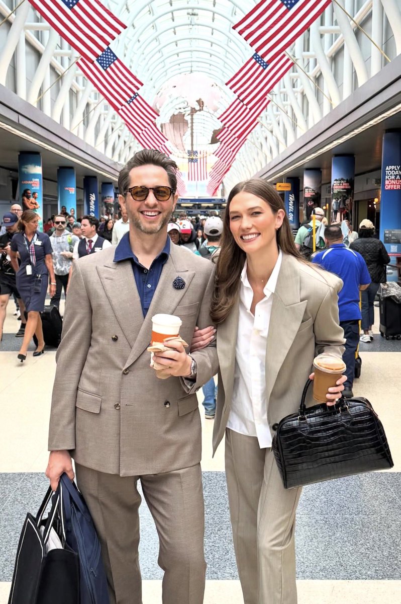 herglasscloset's tweet photo. your chic gay parents heading off on their spouse swapping swingers retreat https://t.co/pIW5kitRmr