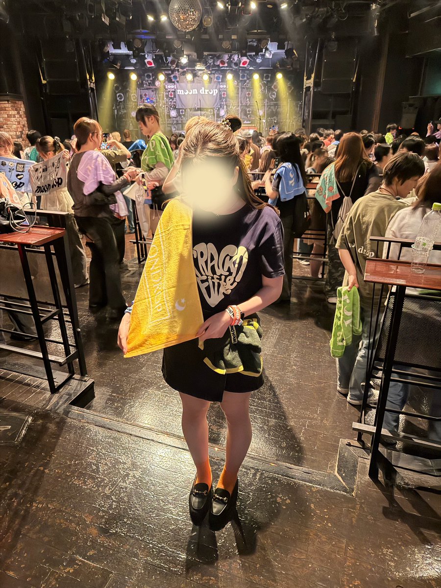 marcy0601_'s tweet photo. 6.18
concept oneman 月までラブストーリー🌙
【恋路・軌跡・運命編】
📍NAGOYA CLUB QUATTRO

まさかの新曲も聴けて
大好きな曲も全部回収できて大号泣😭😭
全肯定してくれるひゅうやくんの言葉と
moon dropの音楽があるから幸せです💖
@info_moondrop https://t.co/dZ5PkvK2q4