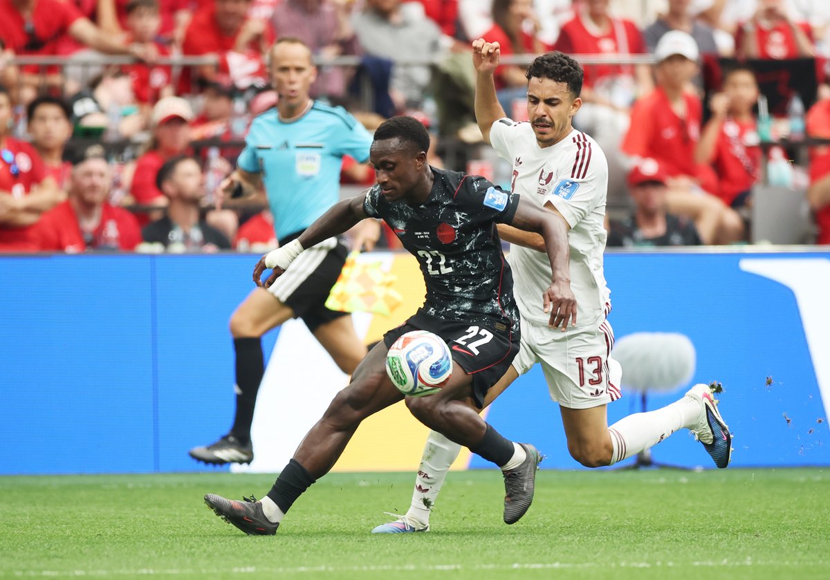 GoalJP_Official's tweet photo. 🇨🇦 カナダがワールドカップ初勝利！ 🇶🇦

W杯初勝利を目指す両者の試合。カナダがジョナサン・デイヴィッドのハットトリックなどで快勝。

一方のカタールは退場者二人を出す厳しい展開となった。

カナダ 6-0 カタール https://t.co/i9Veiw59DC