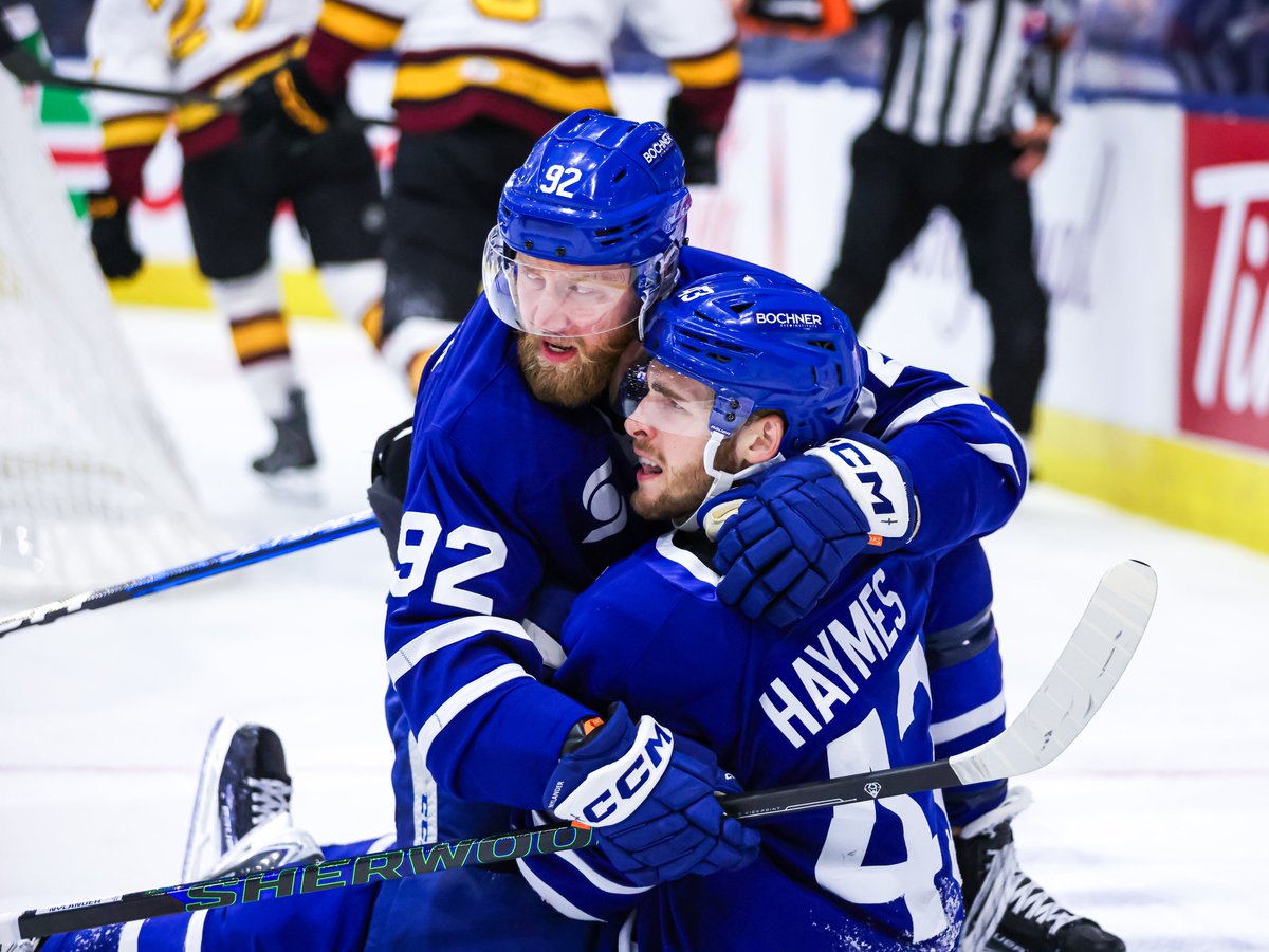 TorontoMarlies's tweet photo. HUG ME BROTHER!!! https://t.co/qLe6v42n0k