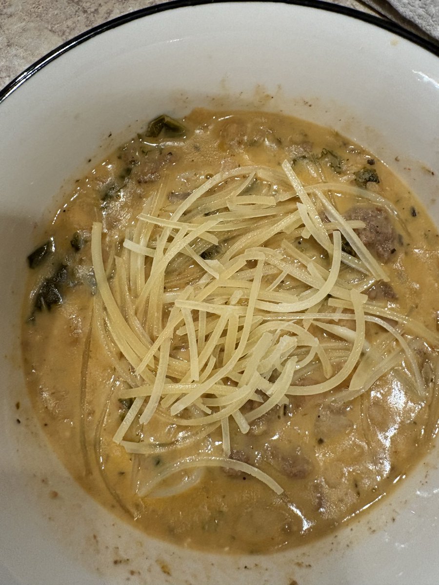 lissete_junco's tweet photo. Tuscan beef and bean stew π #tuscanbeefandbeanstew #tuscan #beef #beans #stew https://t.co/LSnwSXj7ep