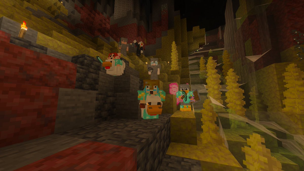 arran_gaming's tweet photo. おはみや〜☀️

昨日はマイクラで実装されたての
硫黄の洞窟に行ってきたよー！！

サルファーキューブもゲットしたから
みんなでサッカーとかゴルフとか
出来そうだね！

超楽しみ過ぎる😳!!!

#マイクラ
#つまみs https://t.co/YkDb0E6oKT