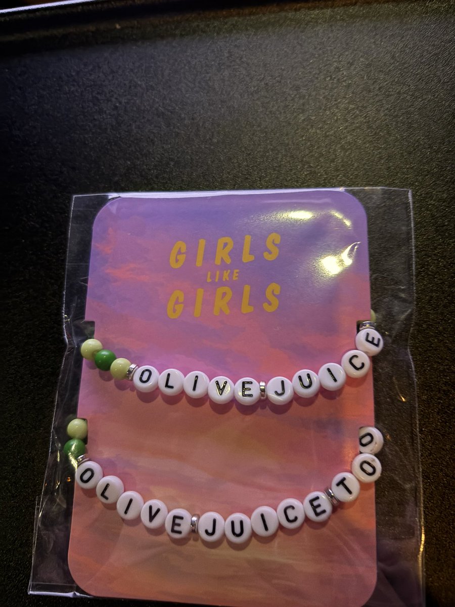 srgntbear's tweet photo. went to go see girls like girls and one of the workers that was leaving saw me taking a picture of the poster and gave me an extra bracelet they had since they were sold out !!!!! ❤️❤️ https://t.co/m5IllGDngz