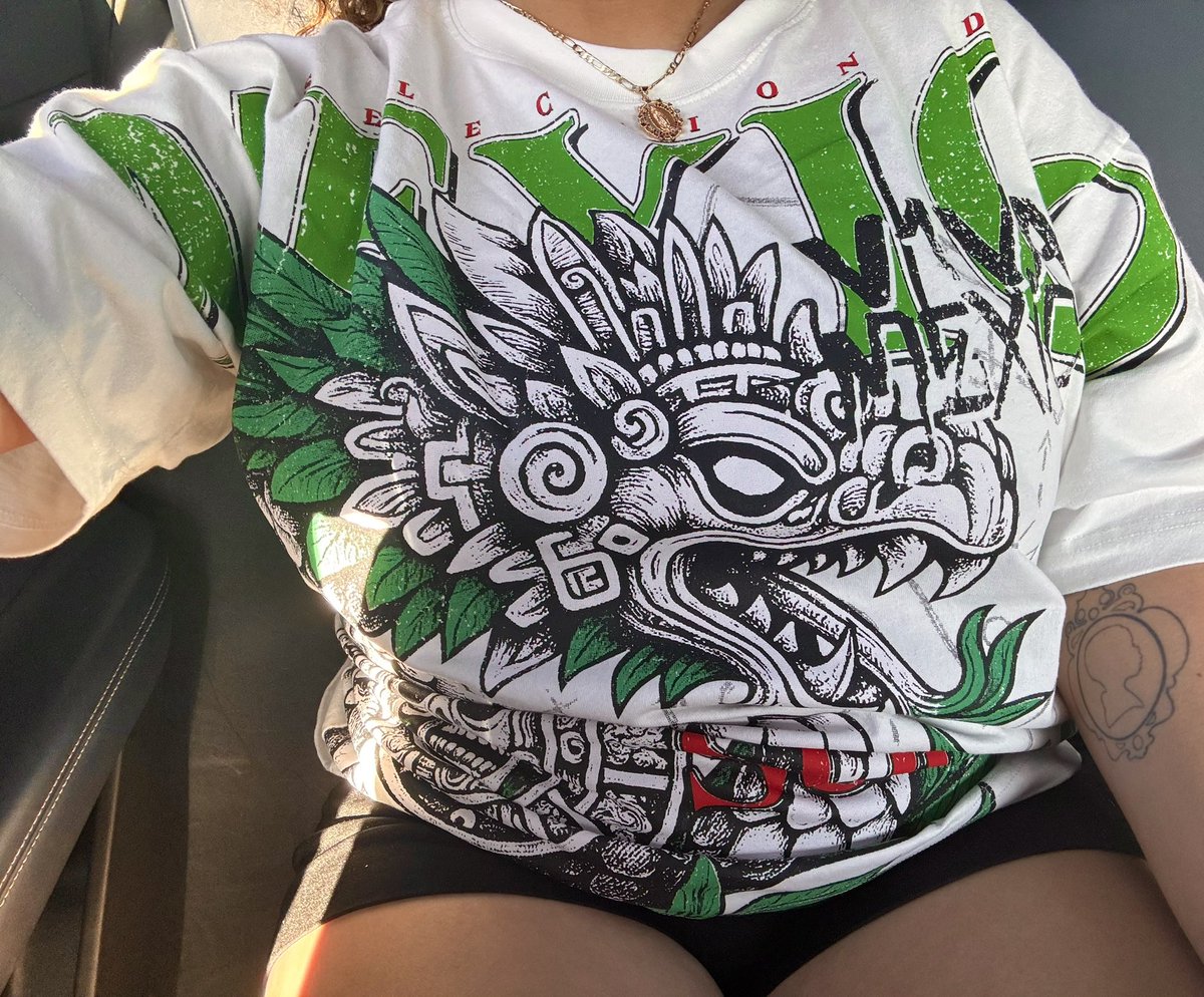 anthrtime's tweet photo. viva méxico 🇲🇽🇲🇽🇲🇽🇲🇽🇲🇽 https://t.co/ydGKNgfEj9