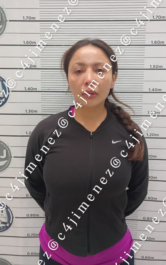 enriquemunozFM's tweet photo. Simón Selmen Gutiérrez es buscado por autoridades tras ser señalado por un presunto fraude relacionado con boletos para el Mundial.

Según las investigaciones, él y su novia habrían engañado a decenas de personas con entradas que nunca entregaron, obteniendo alrededor de 15 millones de pesos. 

Ella ya fue detenida por la Fiscalía del Estado de México, pero él habría escapado y la dejó sola frente a las autoridades.

@c4jimenez