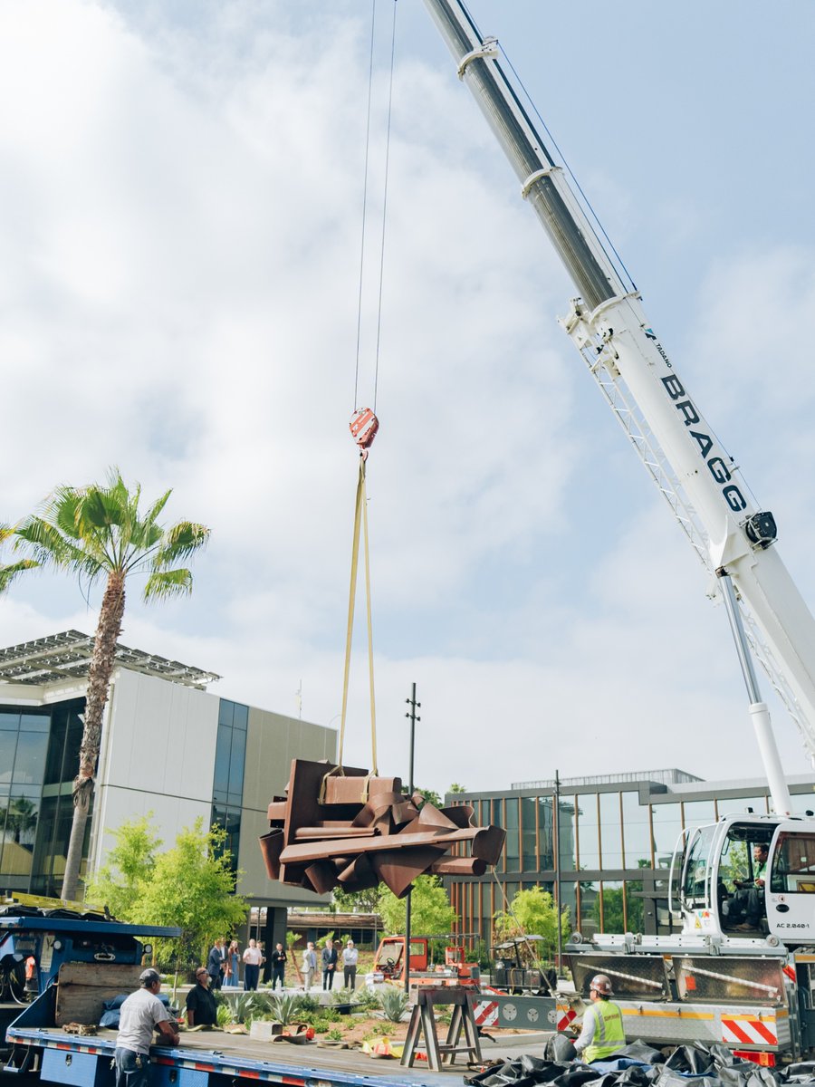 biolau's tweet photo. Albert Paley's sculpture "Portal" now stands at the heart of Biola, a new landmark anchoring the newly renovated space where three of our schools, the School of Science, Technology and Health, Crowell School of Business and Snyder School of Cinema &amp; Media Arts, all meet! https://t.co/hkKI2c5erR