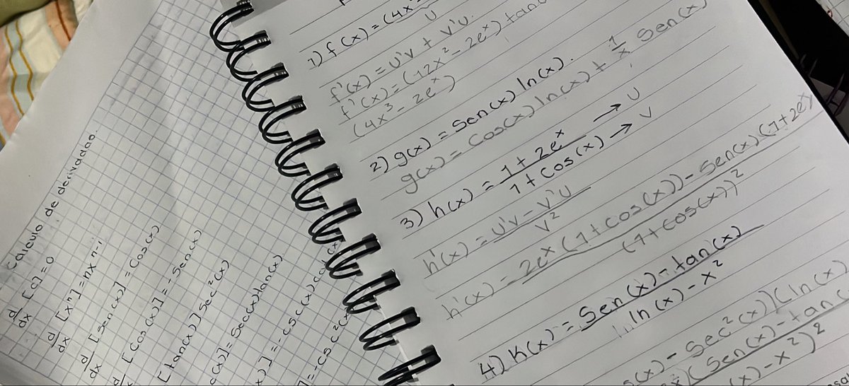 sparklempl's tweet photo. Y falta álgebra 😭 https://t.co/c66sQ1JbwX