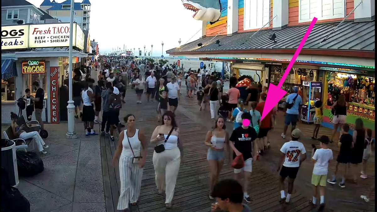 MarkLender1970's tweet photo. I was watching an Ocean City boardwalk cam and saw these two. They were about 10 minutes apart. She gets it. Not sure what his issue is unless he knows he can't handle it. Wink wink.. https://t.co/DiXnK0DT0v