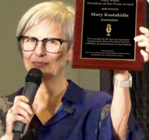 PeterCronau's tweet photo. Congrats to Mary ! https://t.co/38Yz3NdKj6