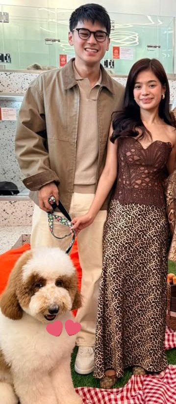 serEnah29's tweet photo. furparent- is a term of endearment for a pet owner who treats their animal companion as their child,It emphasizes a deep, loving, and highly responsible relationship, often referring to cats/dog "fur babies" and oneself as a "fur-mom" or "fur-dad". 
Tomar❤️ https://t.co/hTV9jtMTeV