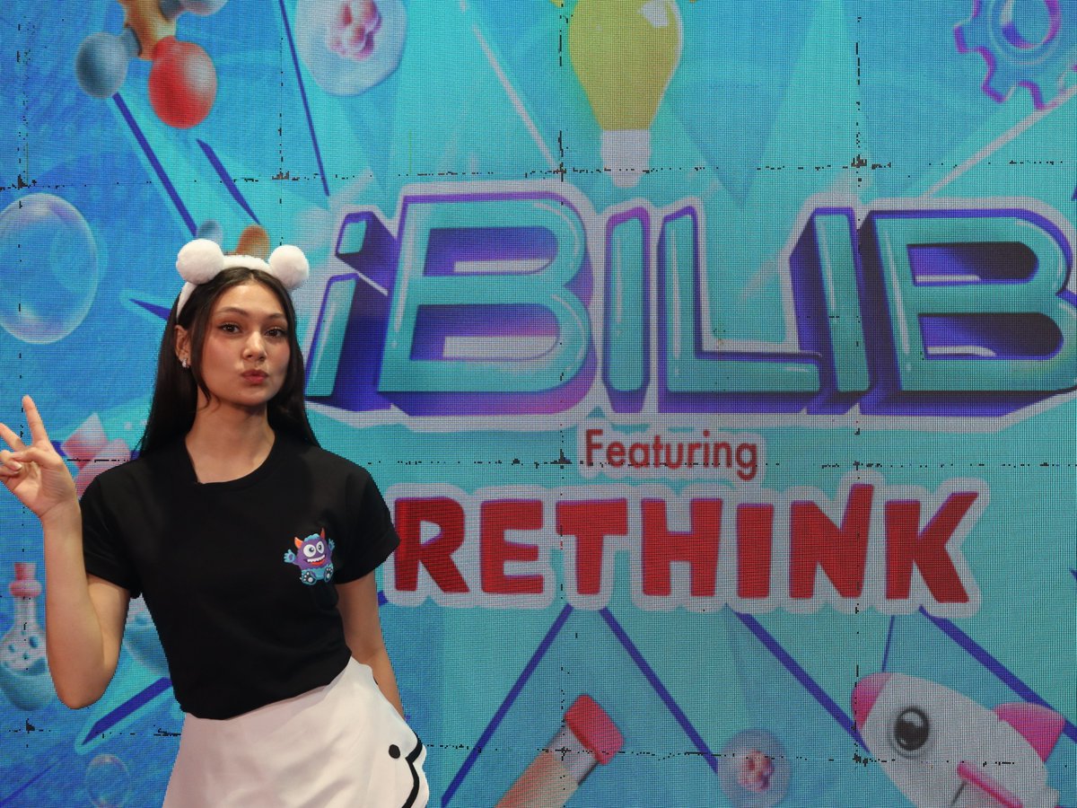 GMAPlayground's tweet photo. Guess who’s back for more fun? 👀✨
Ate #CharlieFleming is here, handa na sa saya at discoveries! 😆💙

Catch #iBilib this Sunday, 9:35 AM sa GMA! https://t.co/ke6UWxyJI7