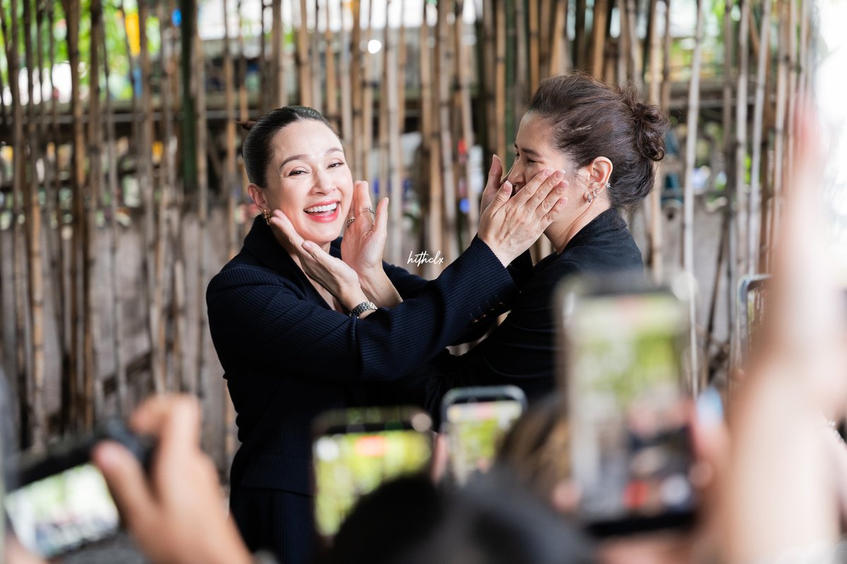 hithclx's tweet photo. น่ารักขนาดนี้ นายทุนทำอะไรอยู่ #หมิวแหม่ม #แหม่มหมิว https://t.co/ODbeePLyO4