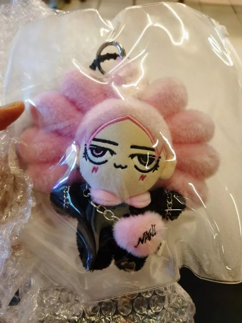 _sarahleee___'s tweet photo. wts ขาย พร้อมส่ง
● Neona นีออนน่า 
-990฿ พร้อมโอนลดได้
สนใจเพิ่มเติ่มทักเดมมาได้เลยจ้า
#ตลาดนัดgmmtv #neona
#ตลาดนัดgmmtv
#ตลาดนัดgmm #ตลาดนัดสกายนานิ https://t.co/4coIiPdlIZ