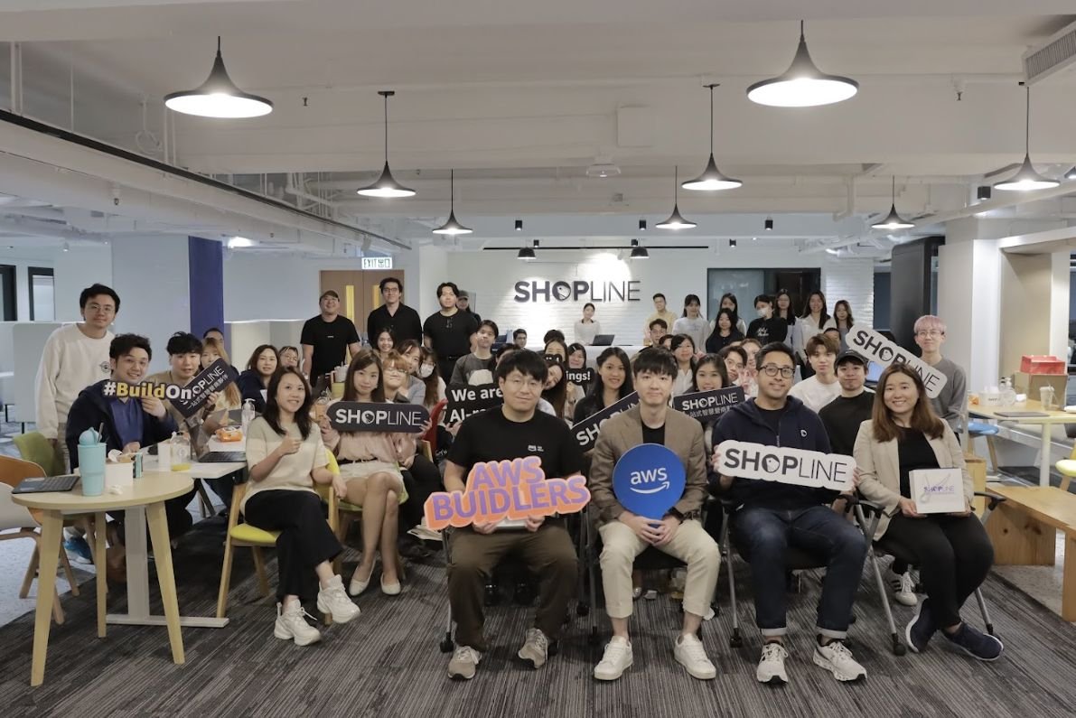 SHOPLINEJapan's tweet photo. 🎉SHOPLINE 13 Anniversary🎂
6.19はSHOPLINEの創立記念日です⭐️🙌
グローバルに展開し続けるSHOPLINEは、13年目を迎えました🌏
日本支社も引き続き海外へ進出するブランド様を全力でサポートします💪引き続きSHOPLINEをよろしくお願いします‼️
#SHOPLINE #EC #anniversary https://t.co/NfzD3zuLIq