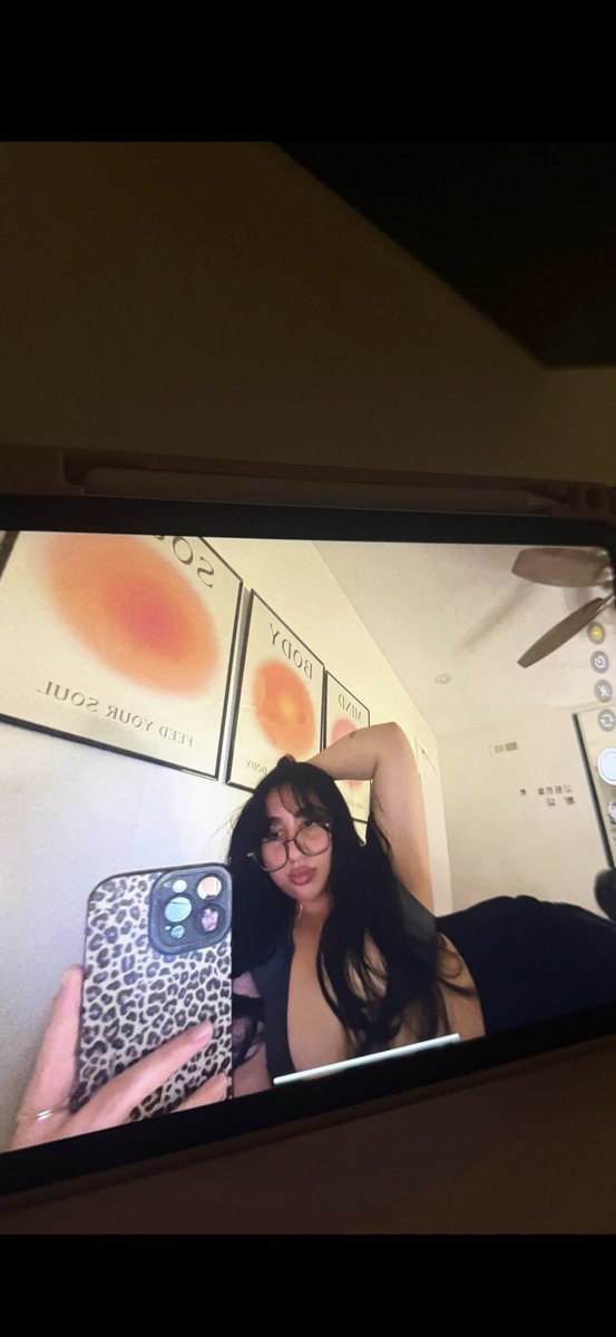 Bigboy09372's tweet photo. Cuck wanted his friend Savanna 25 posted https://t.co/w6nPBcHhTX