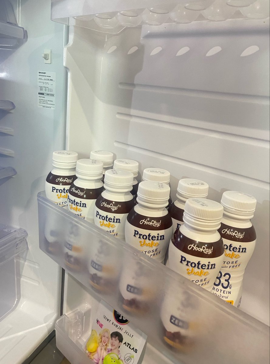 yndrpq's tweet photo. อย่ามีข่าวนะแบรนด์นี้ ชอบกินมาก ซื้อมายกลังอะถูกกว่าาา https://t.co/6zIZ7sZ6sp