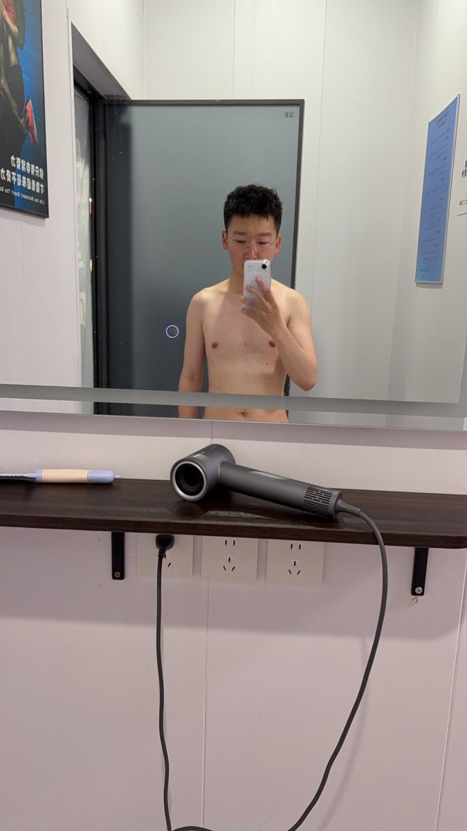 weiwei156's tweet photo. https://t.co/lHNlj0fNi6