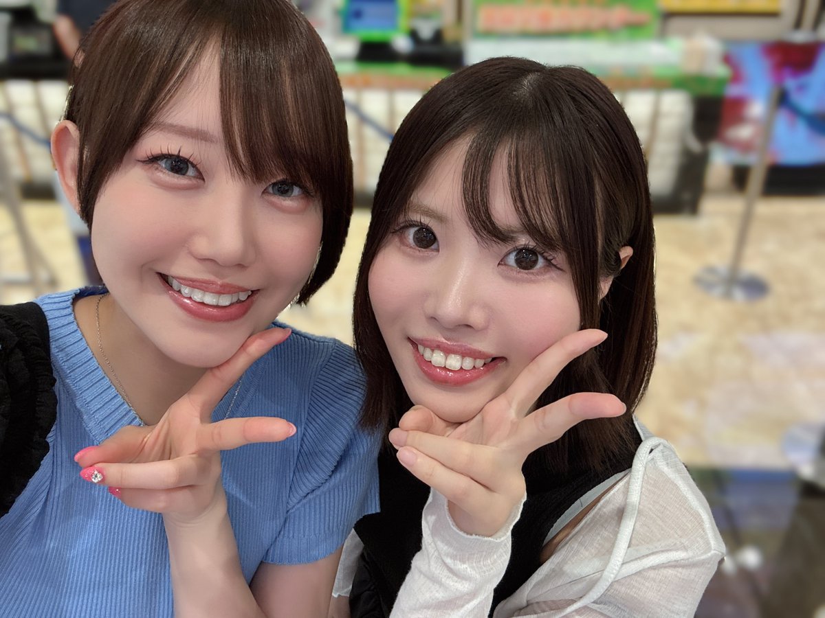 natsumin_0809's tweet photo. 本日は大阪府
【グランキコーナ鶴見店】様で実戦🎰

🔸抽選52番
🔸店内状況は引用元にて
⇒萌がまとめてくれてます✍🏻

私 : 炎炎2
萌 : 新台SAO

に、おりますので お気軽に
お声かけください( 'ω')وﾖｼ!

声も治ってきたぁ😭
のどぬーるスプレーと
のどぬーる濡れマスクは最強❗️

PR https://t.co/pBge9odQK6