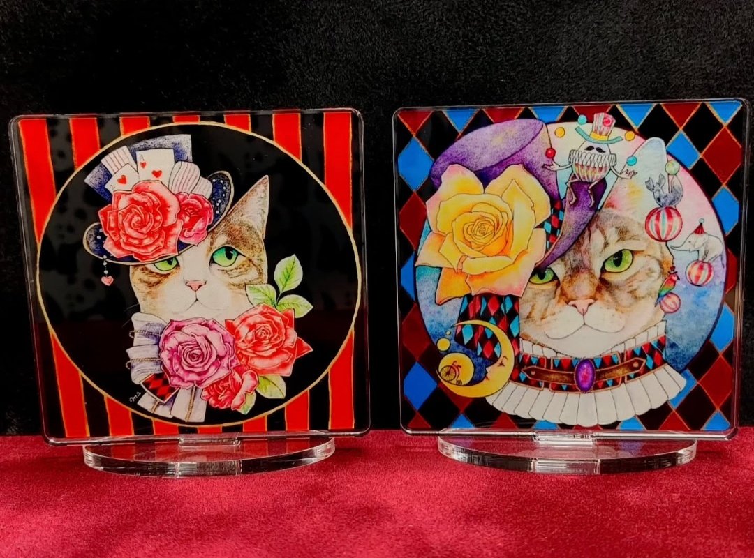 pipe_and_loupe's tweet photo. 個展【路地裏のLuce】
柏市　画廊ルミエール様にて

本日19日と、明日20日で終了となります。
20日最終日は午後より在廊します。
是非遊びにいらしてください☺️

@LumiereGalerie https://t.co/8Nze2jyJeH