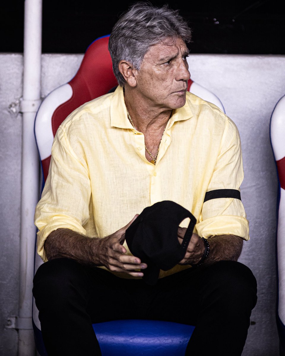 newscolina's tweet photo. 🚨 Renato Gaúcho pediu para sair do Vasco pois os reforços que lhe foram prometidos não seriam mais contratados.

📰 @JoelSilva90 https://t.co/isjKVMSsrF